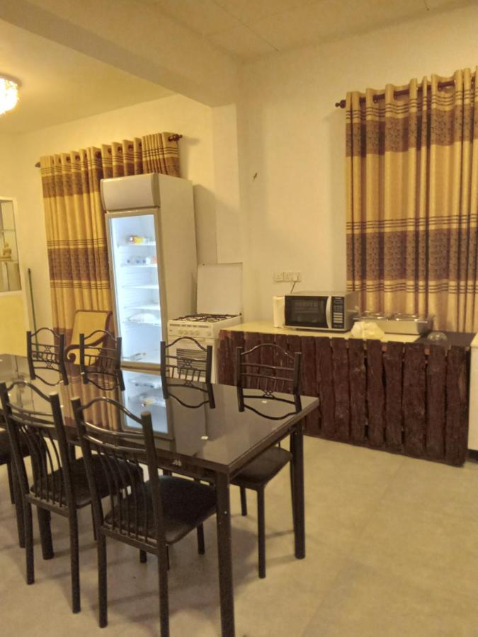 Sky Bloom Bed & Breakfast Homagama Exterior photo